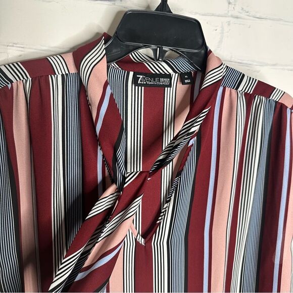 NY & Company XL top - Picture 5 of 7